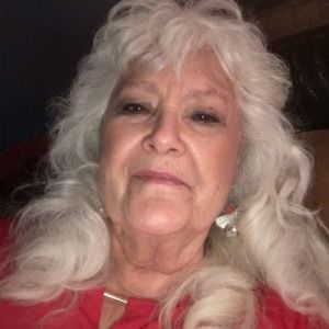 Meet your Posher, Carol